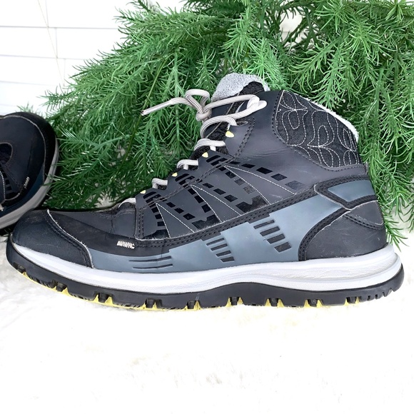 🚫SOLD! |•SALOMON•| Kaina CS Waterproof Boots - Picture 9 of 15